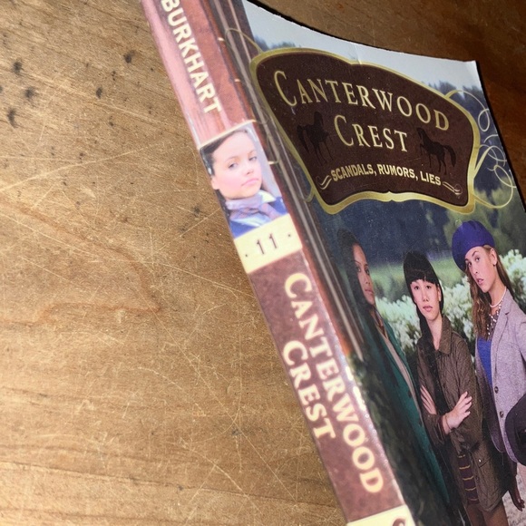 Canterwood Crest Book by Jessica Burkhart - scandals, rumors, lies - Picture 13 of 14